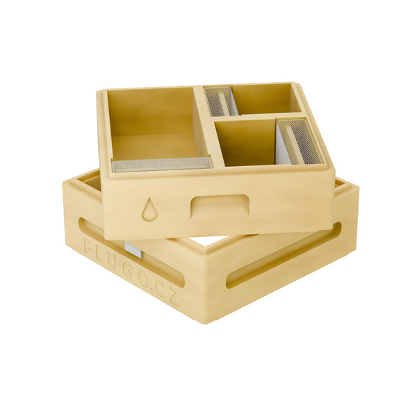 Modern Hive Box and Feeder Set Flugo for 11 Frames