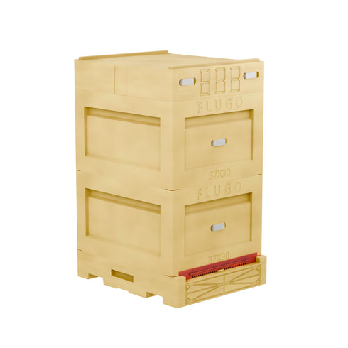 Čechoslovák Polyurethane Hive for 13 Frames – Frame Size 37x30 cm