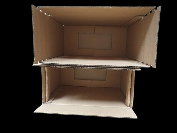 Box for Bee Nucleus with Mesh for Transporting Bee Nuclei (5 Frames)